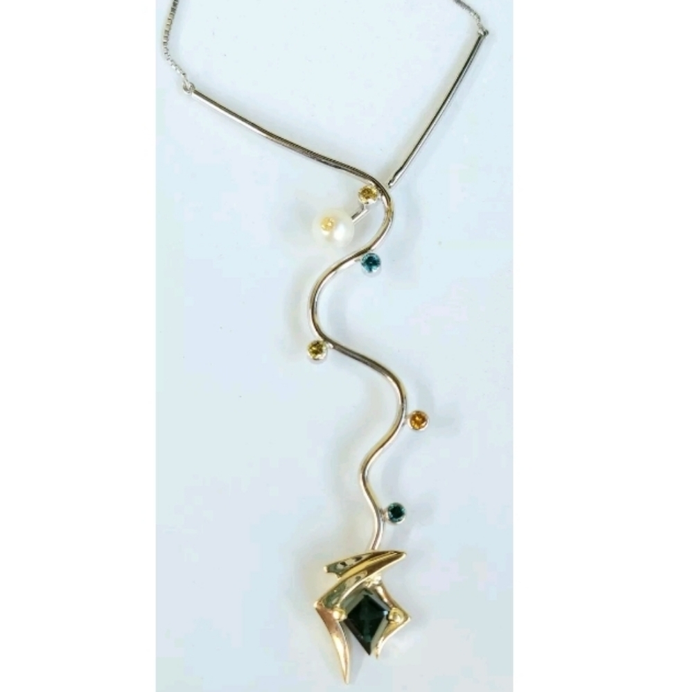14k Gold Diamond Pearl Drop Necklace